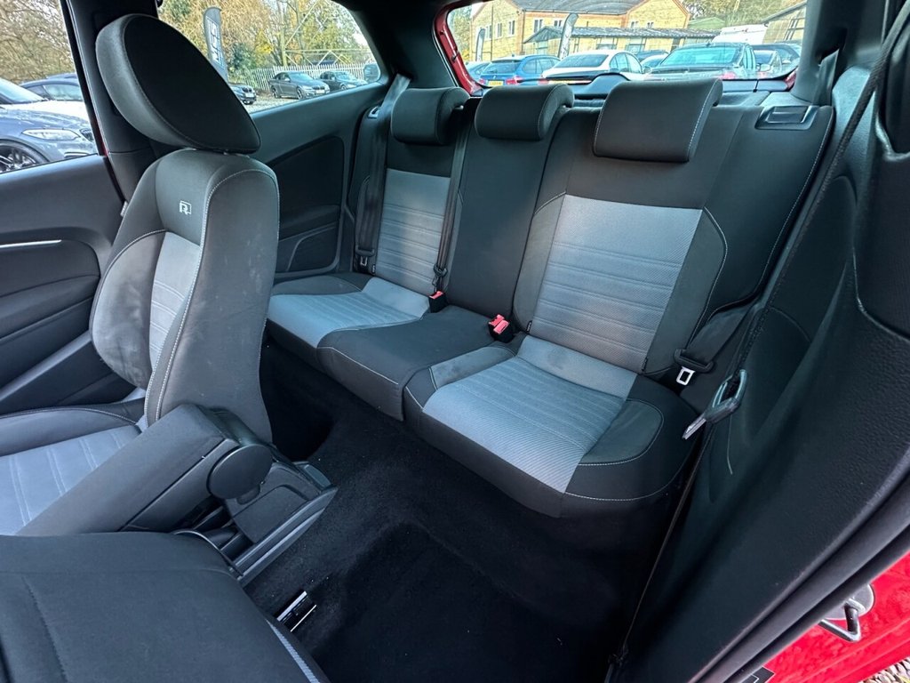 Used Volkswagen Polo 2017 for sale - 76784270: Photo 15