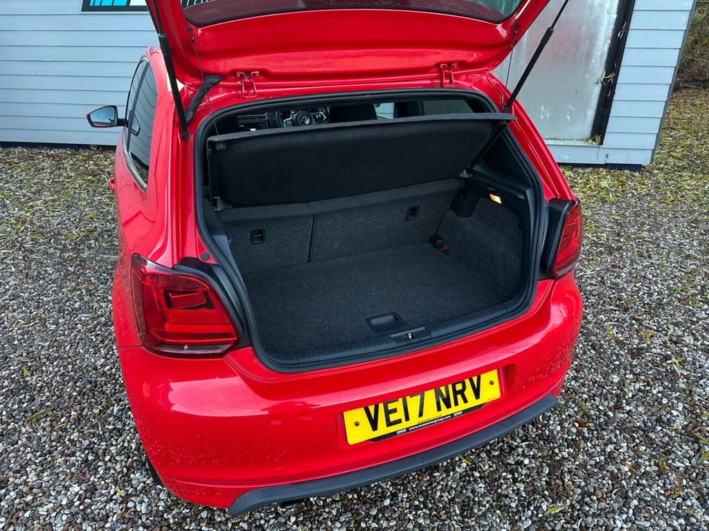 Used Volkswagen Polo 2017 for sale - 76784270: Photo 16