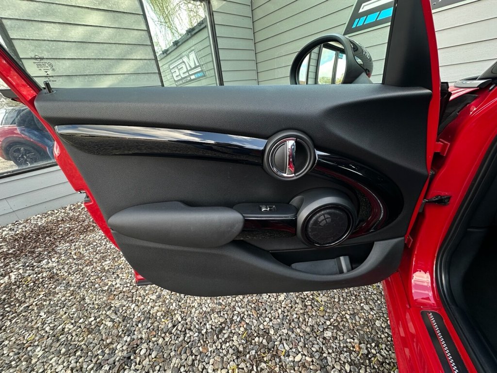 Used MINI Hatch 2017 for sale - 77891279: Photo 18