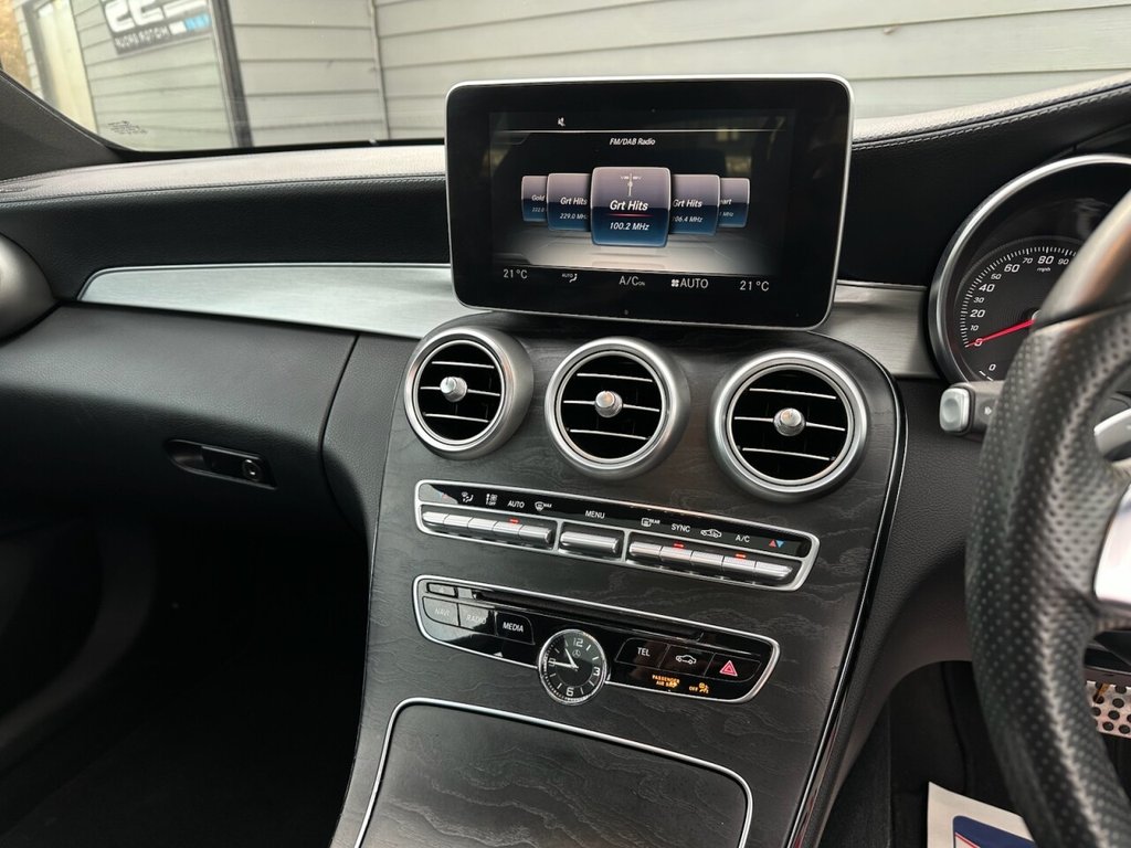 Used Mercedes-Benz C Class 2015 for sale - 76973244: Photo 26