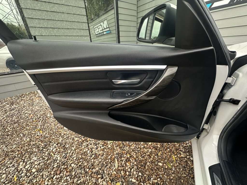 Used BMW 3 Series 2015 for sale - 76454631: Photo 14