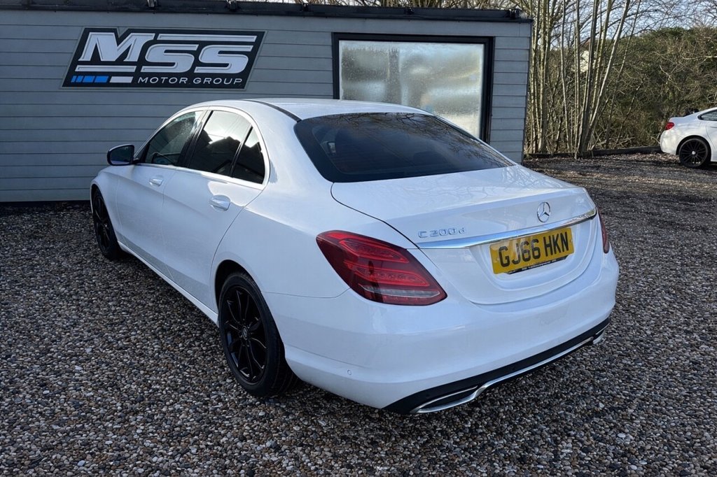 Used Mercedes-Benz C Class 2016 for sale - 77394317: Photo 3