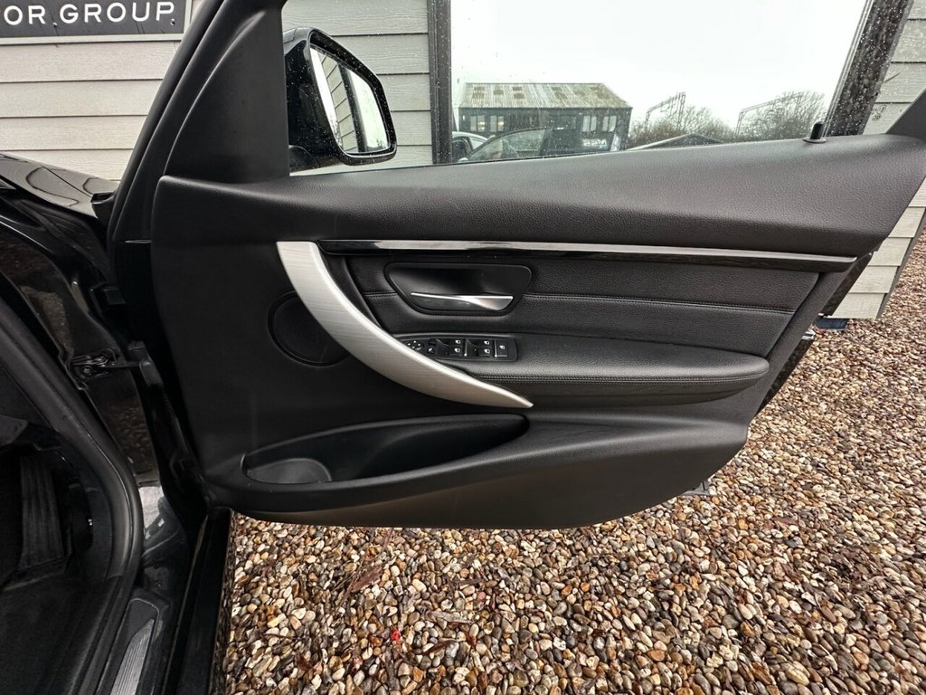 Used BMW 3 Series 2017 for sale - 77212883: Photo 11