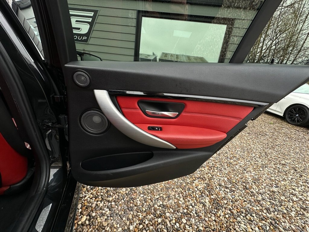 Used BMW 3 Series 2015 for sale - 77703509: Photo 19