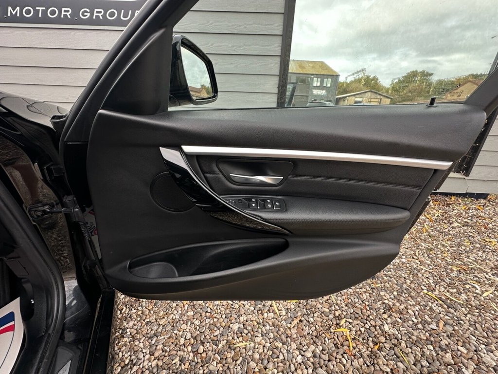 Used BMW 3 Series 2018 for sale - 76430219: Photo 11