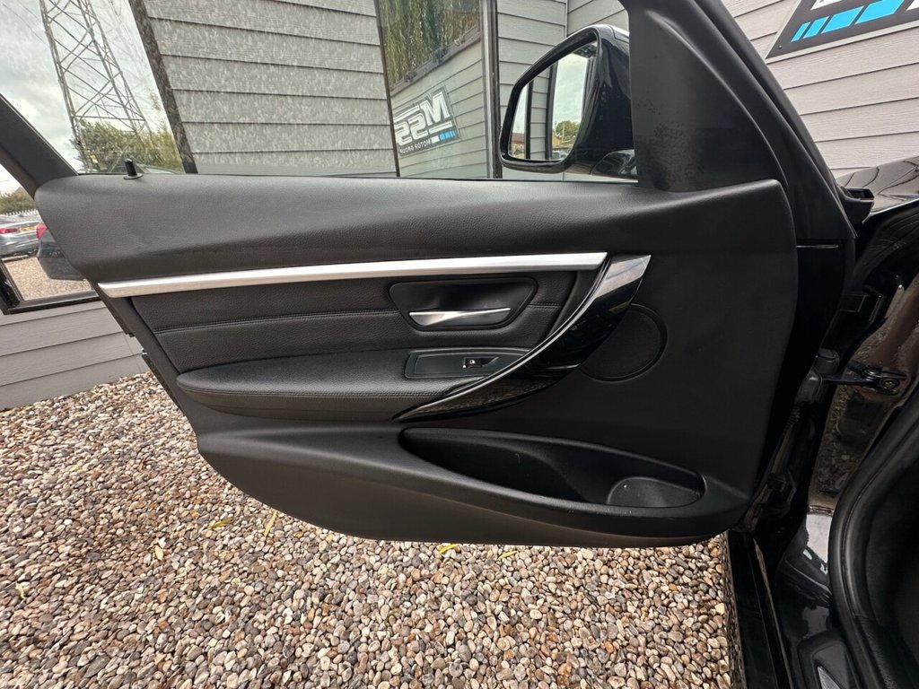 Used BMW 3 Series 2018 for sale - 76430219: Photo 14