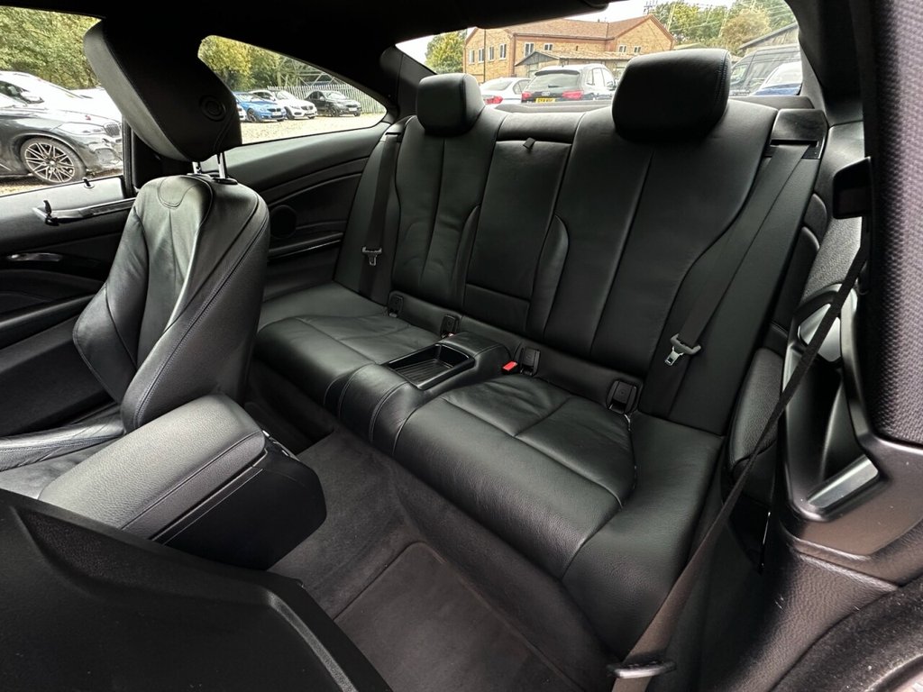 Used BMW 4 Series 2018 for sale - 76216856: Photo 15