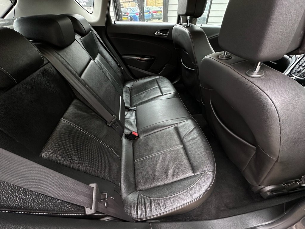 Used Vauxhall Astra 2015 for sale - 77850339: Photo 12