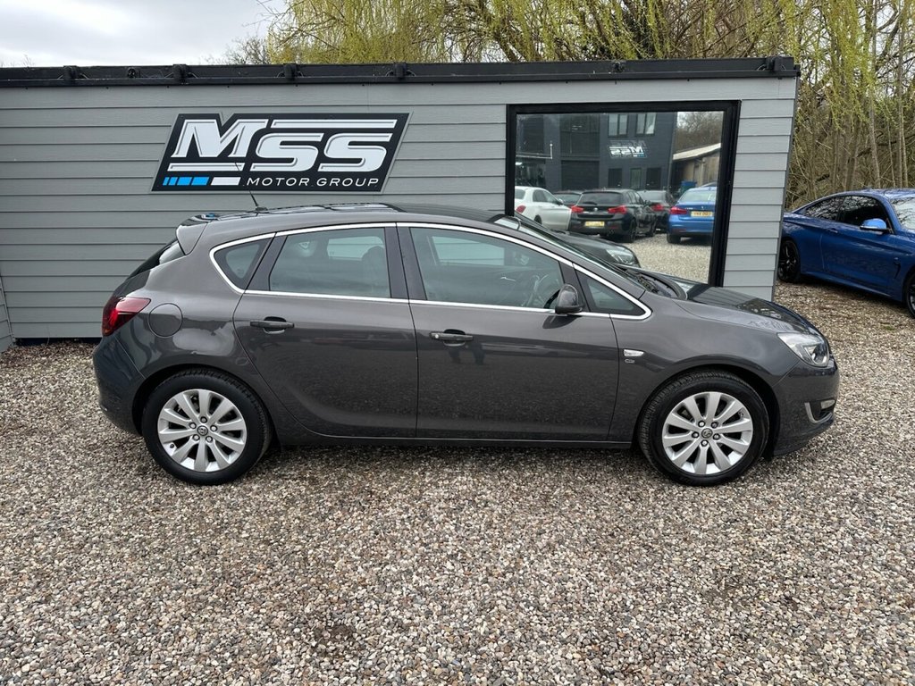 Used Vauxhall Astra 2015 for sale - 77850339: Photo 6