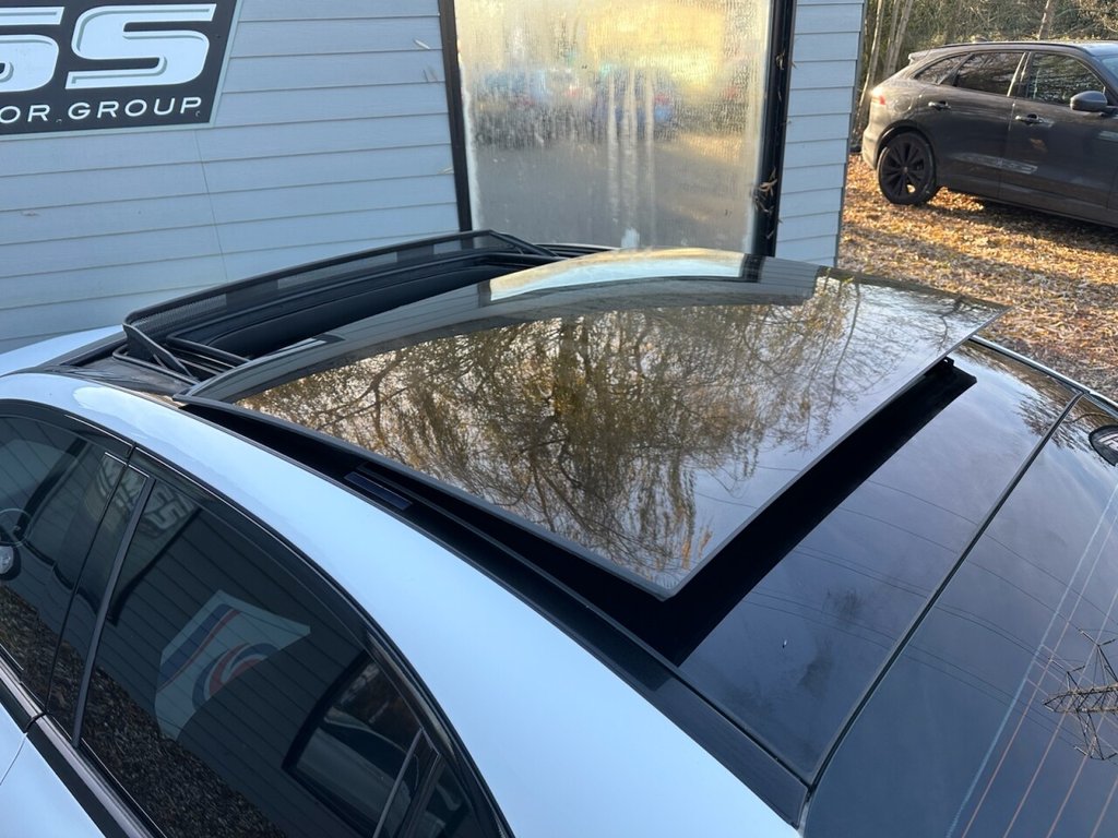 Used Mercedes-Benz C Class 2017 for sale - 77384335: Photo 5