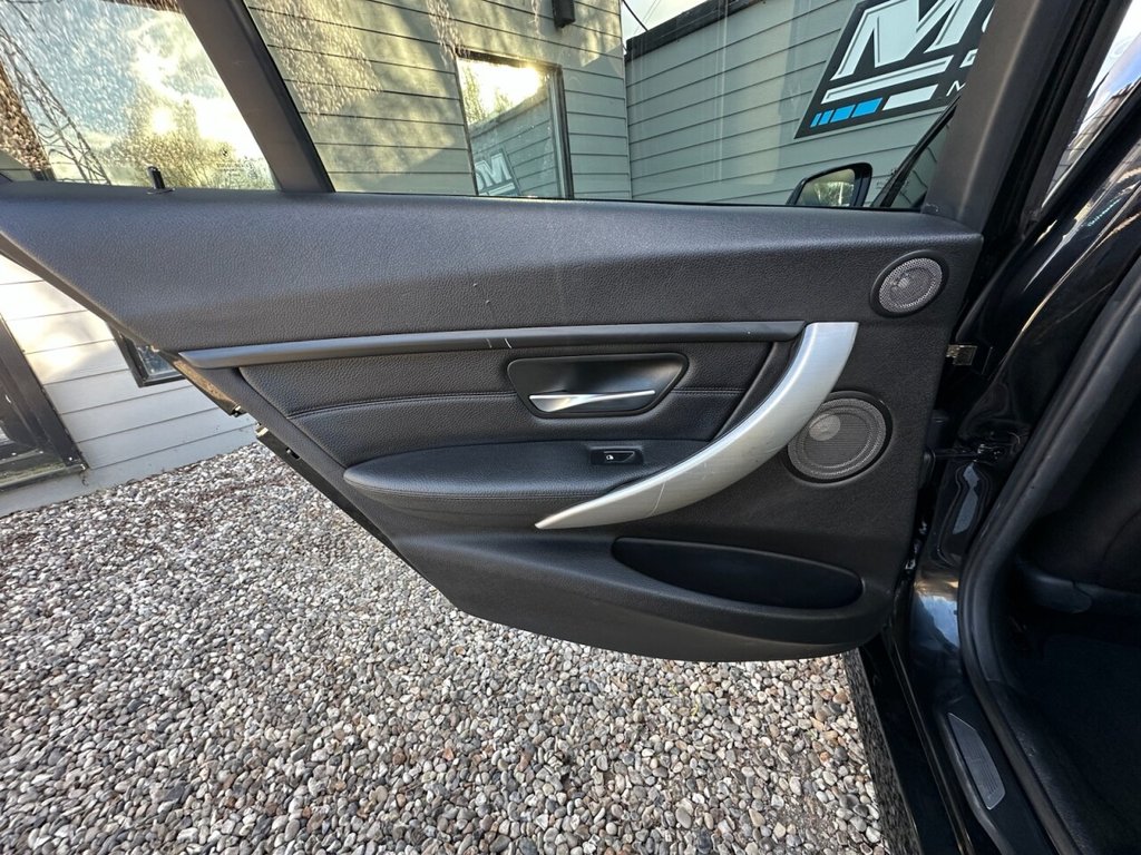 Used BMW 3 Series 2015 for sale - 78017348: Photo 18