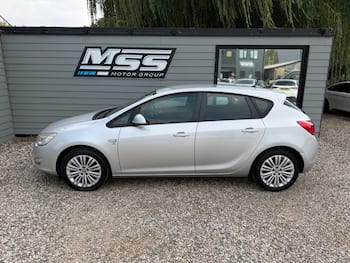Used Vauxhall Astra 2011 for sale - 79777607: Photo