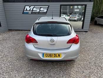 Used Vauxhall Astra 2011 for sale - 79777607: Photo