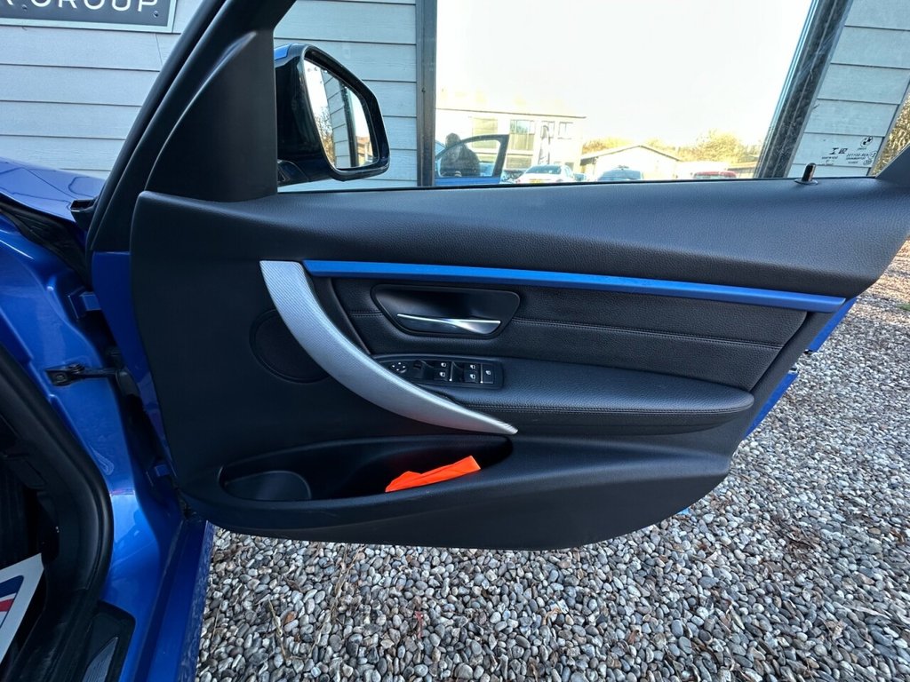 Used BMW 3 Series 2018 for sale - 77096725: Photo 11