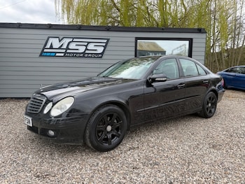 Used Mercedes-Benz E Class 2009 for sale - 79114384: Photo