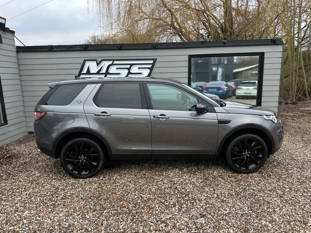 Used Land Rover Discovery Sport 2016 for sale - 77368999: Photo 6