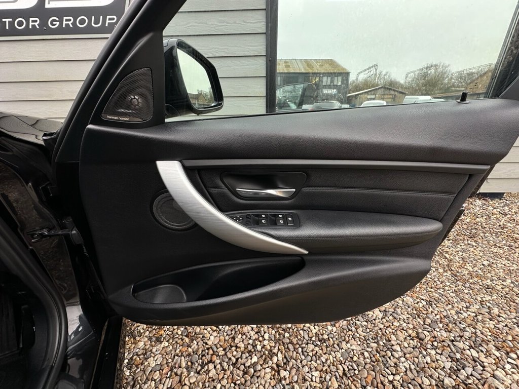 Used BMW 3 Series 2015 for sale - 77693642: Photo 11