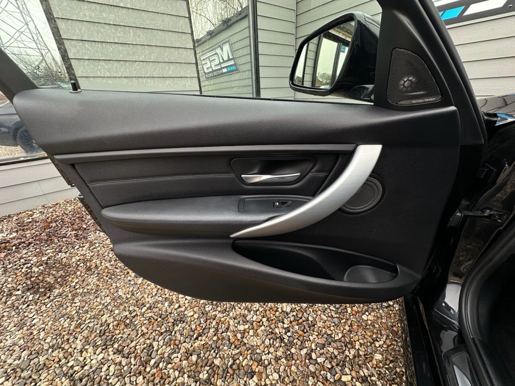 Used BMW 3 Series 2015 for sale - 77693642: Photo 14