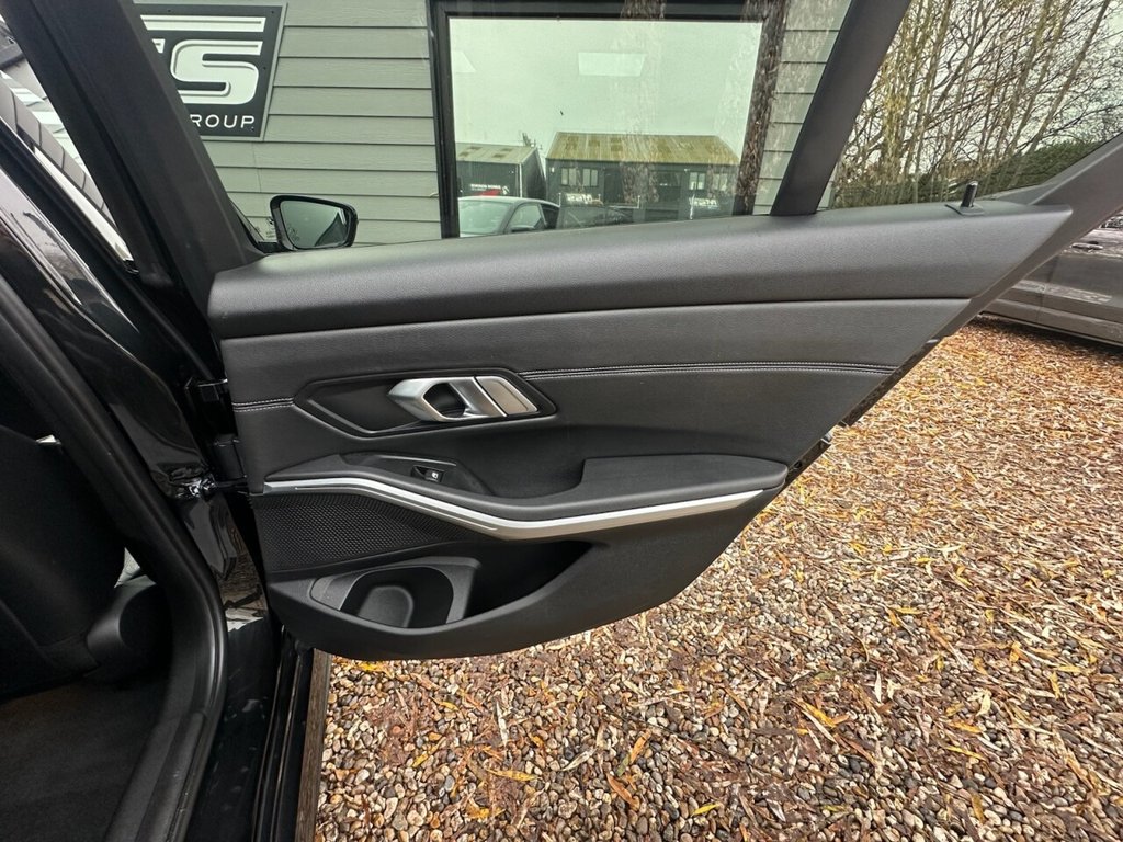 Used BMW 3 Series 2019 for sale - 76973744: Photo 18