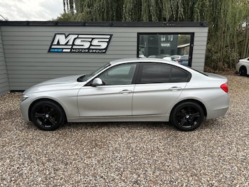 Used BMW 3 Series 2015 for sale - 76430356: Photo