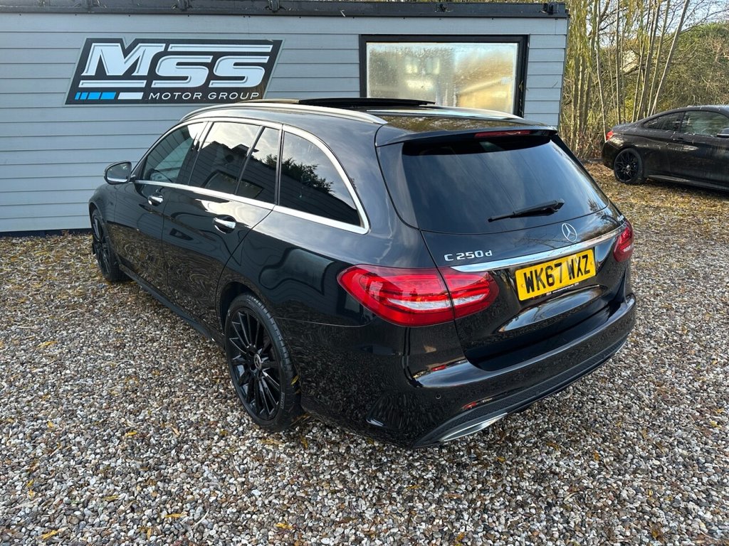 Used Mercedes-Benz C Class 2017 for sale - 76910544: Photo 3