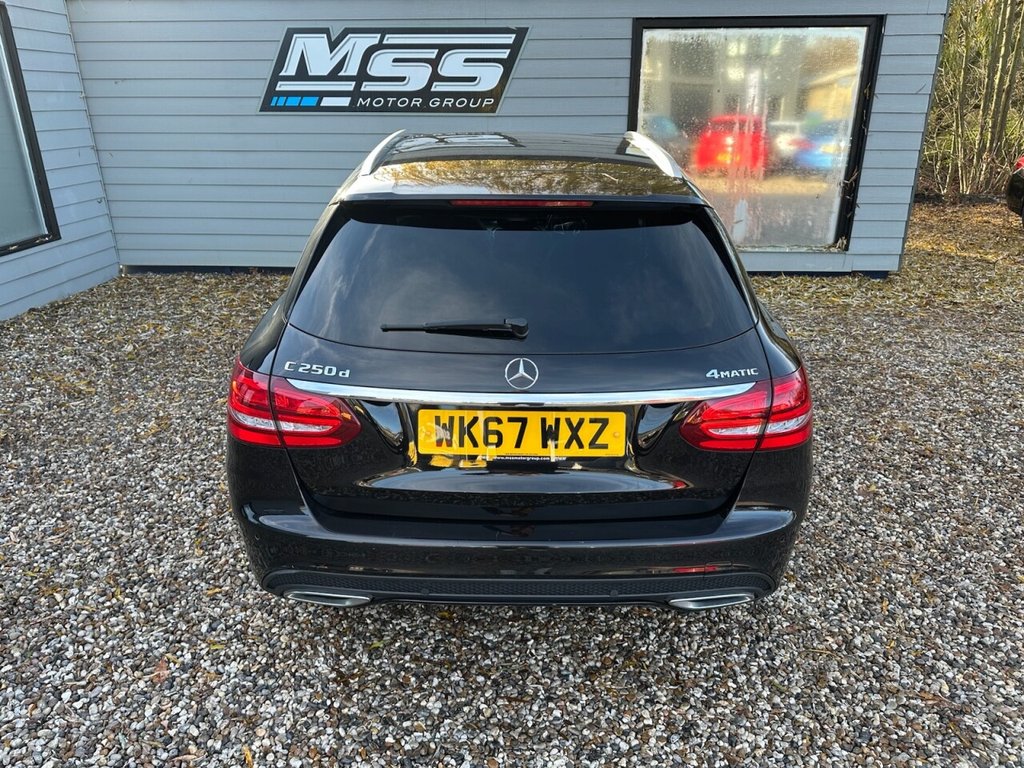 Used Mercedes-Benz C Class 2017 for sale - 76910544: Photo 5