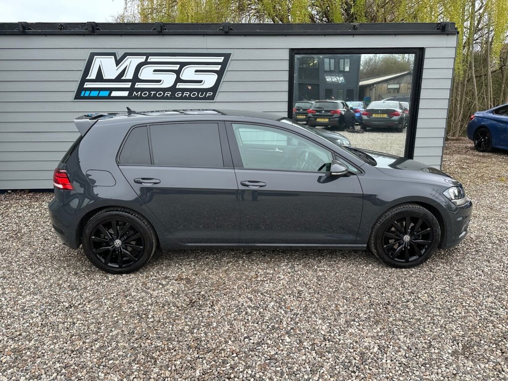 Used Volkswagen Golf 2018 for sale - 78002502: Photo 6