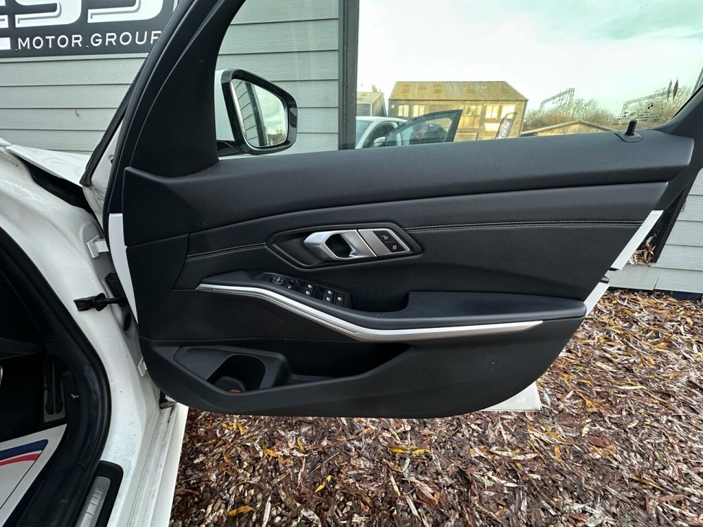 Used BMW 3 Series 2019 for sale - 77026754: Photo 11