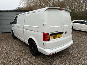 Used Volkswagen Transporter 2017 for sale - 73436292: Photo