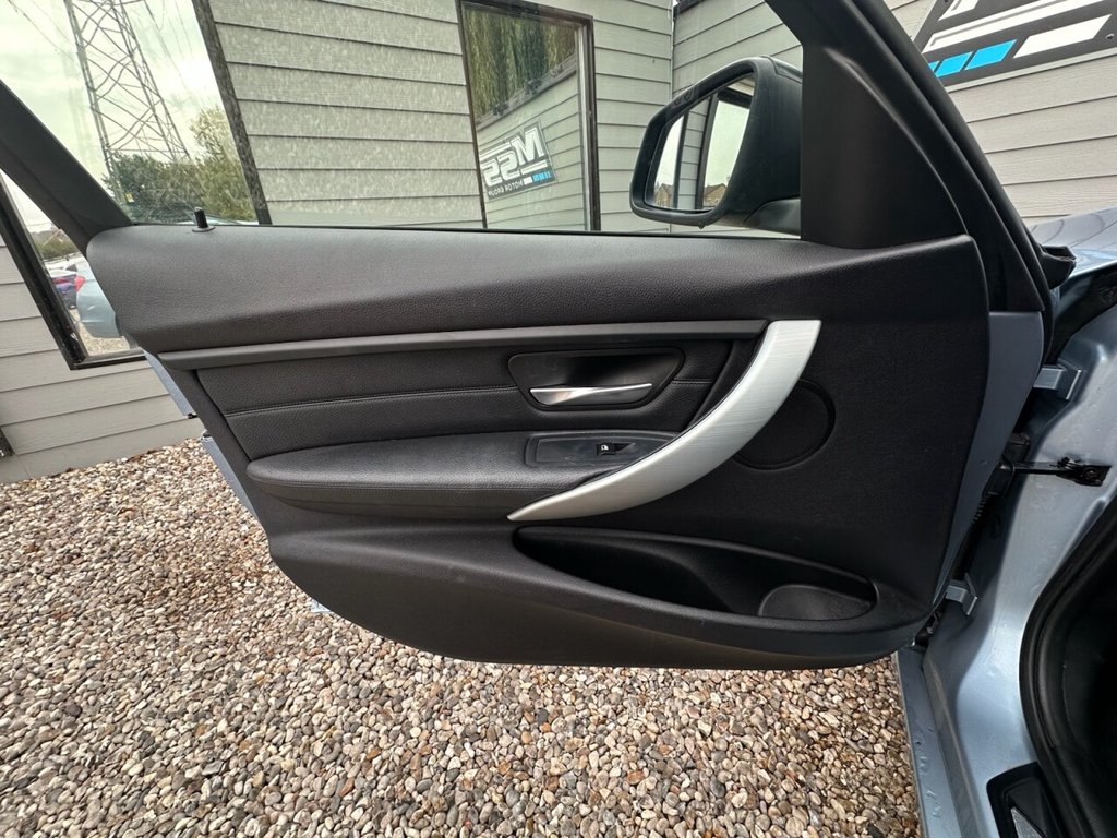 Used BMW 3 Series 2014 for sale - 76434396: Photo 14