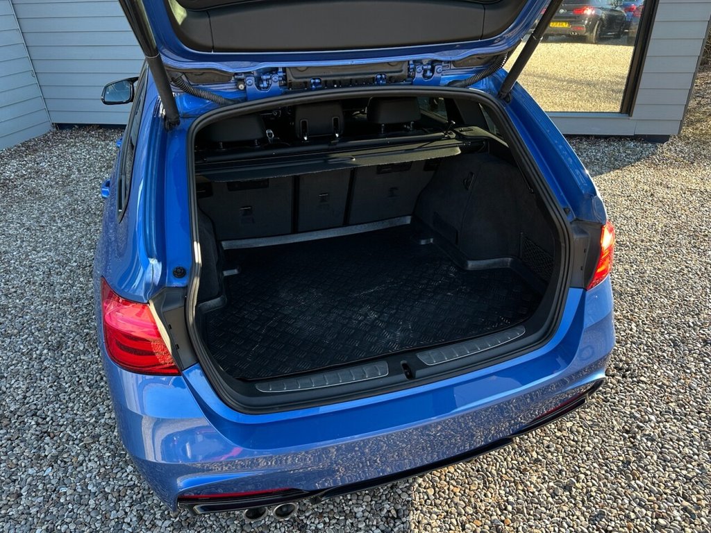 Used BMW 3 Series 2018 for sale - 77976240: Photo 19