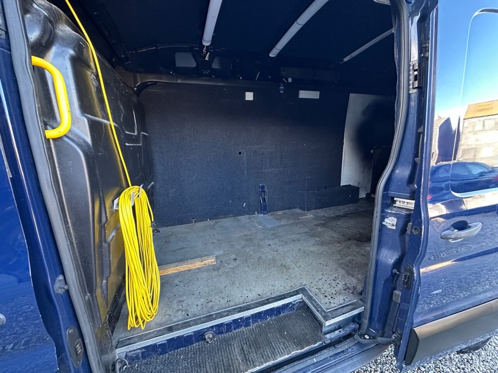 Used Ford Transit 2017 for sale - 76642137: Photo 15