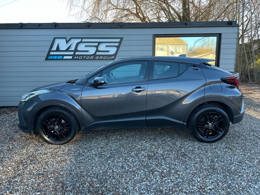 Used Toyota C-HR 2020 for sale - 77096710: Photo 2