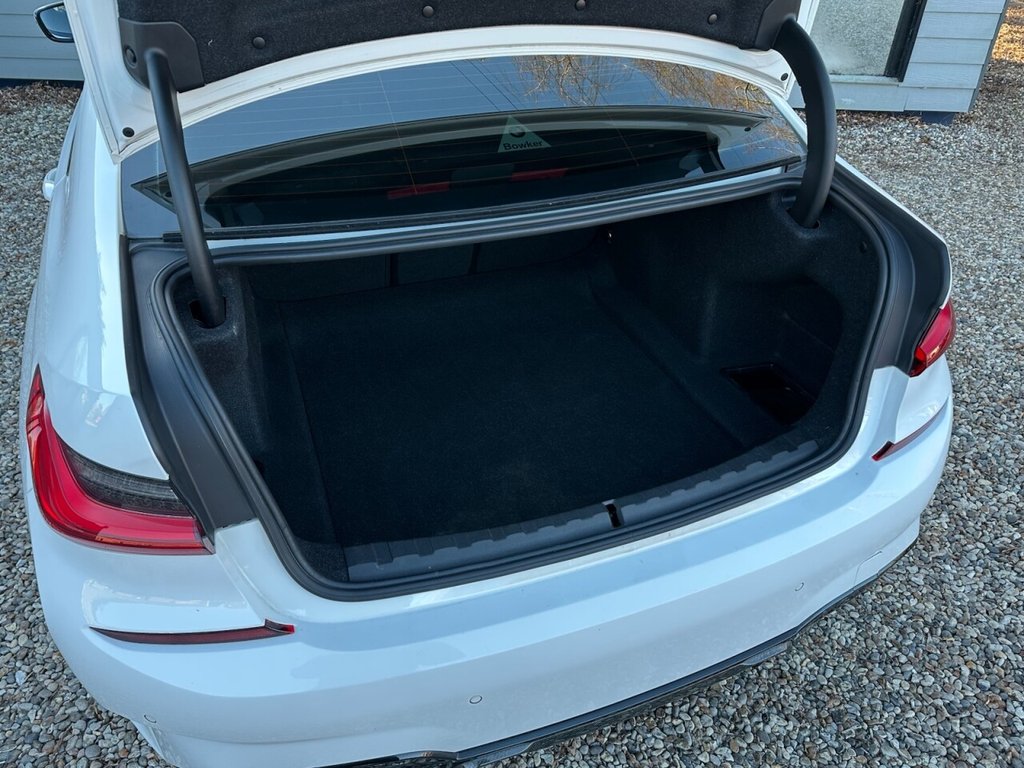 Used BMW 3 Series 2019 for sale - 77096442: Photo 17