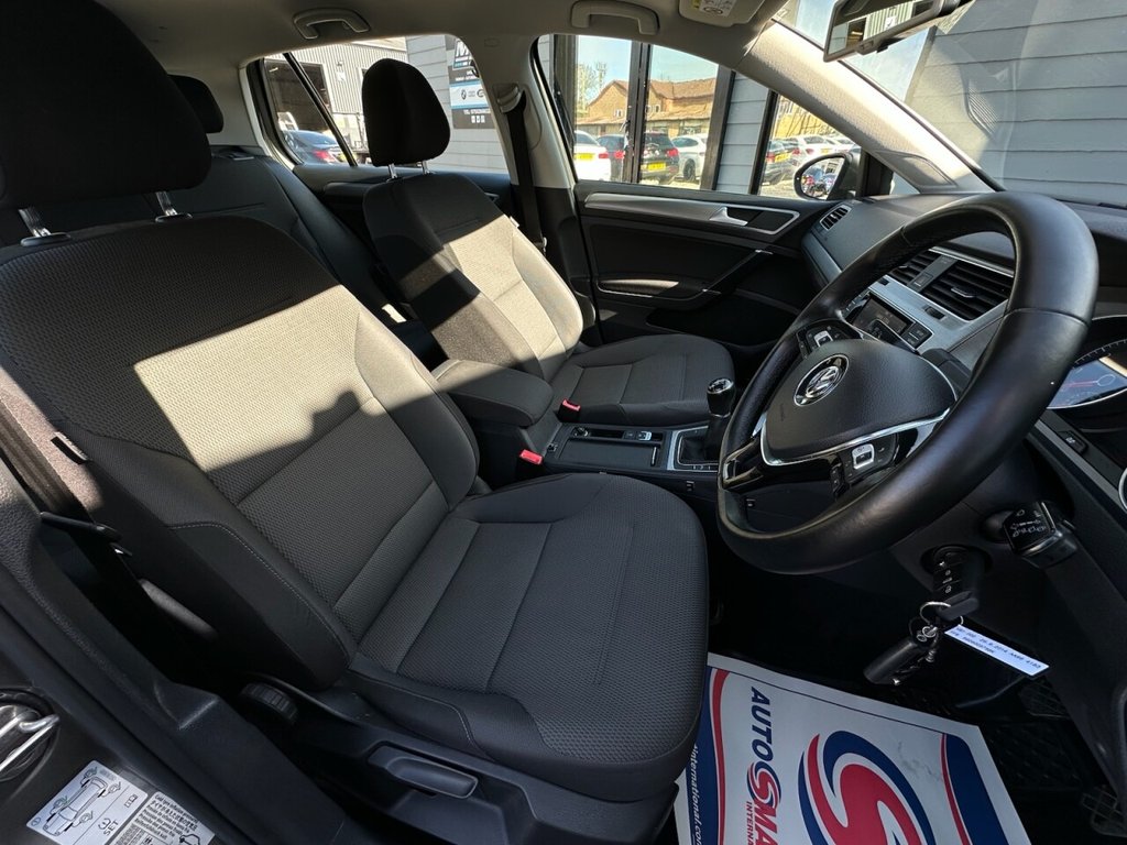 Used Volkswagen Golf 2014 for sale - 77734234: Photo 10