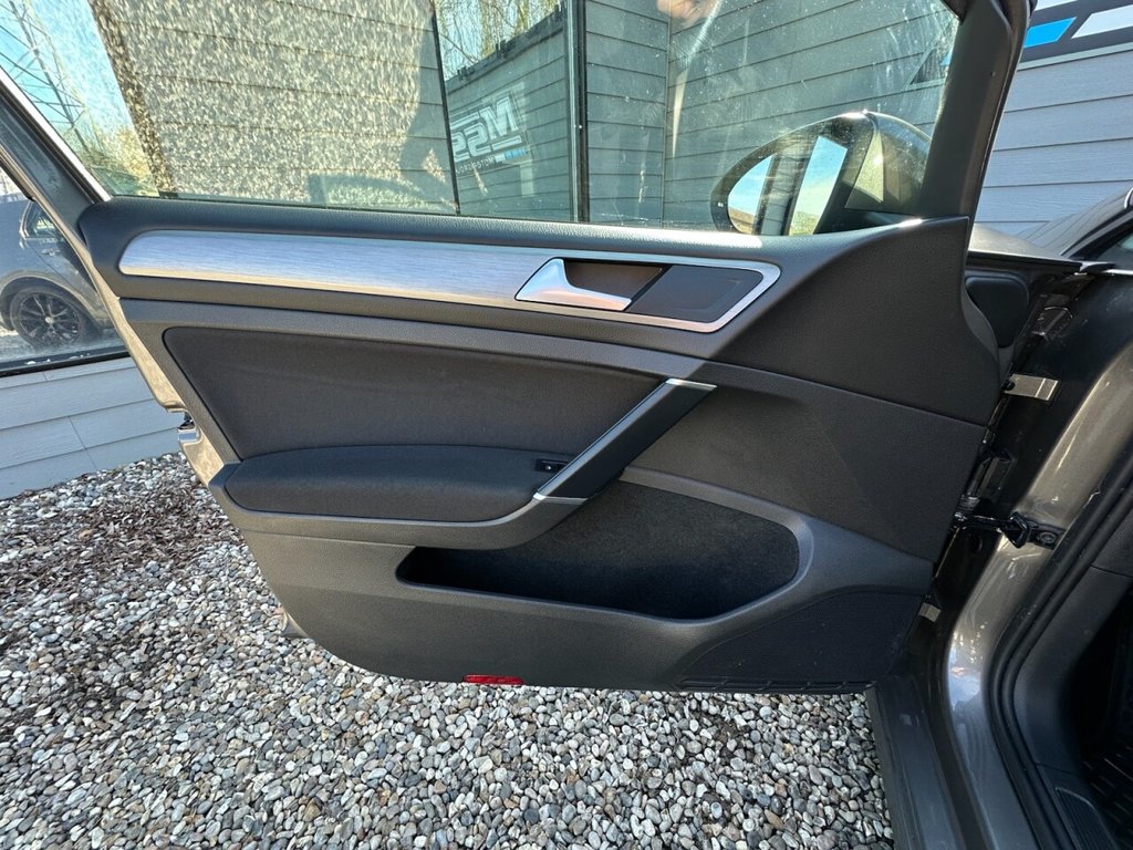 Used Volkswagen Golf 2014 for sale - 77734234: Photo 14