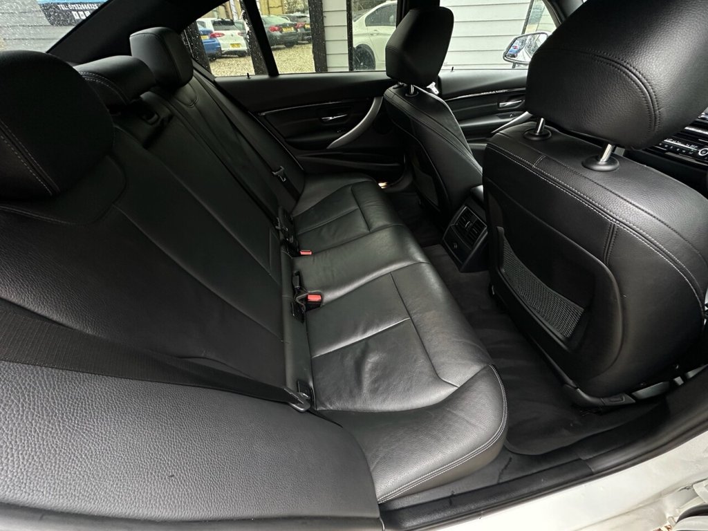 Used BMW 3 Series 2018 for sale - 77288438: Photo 18