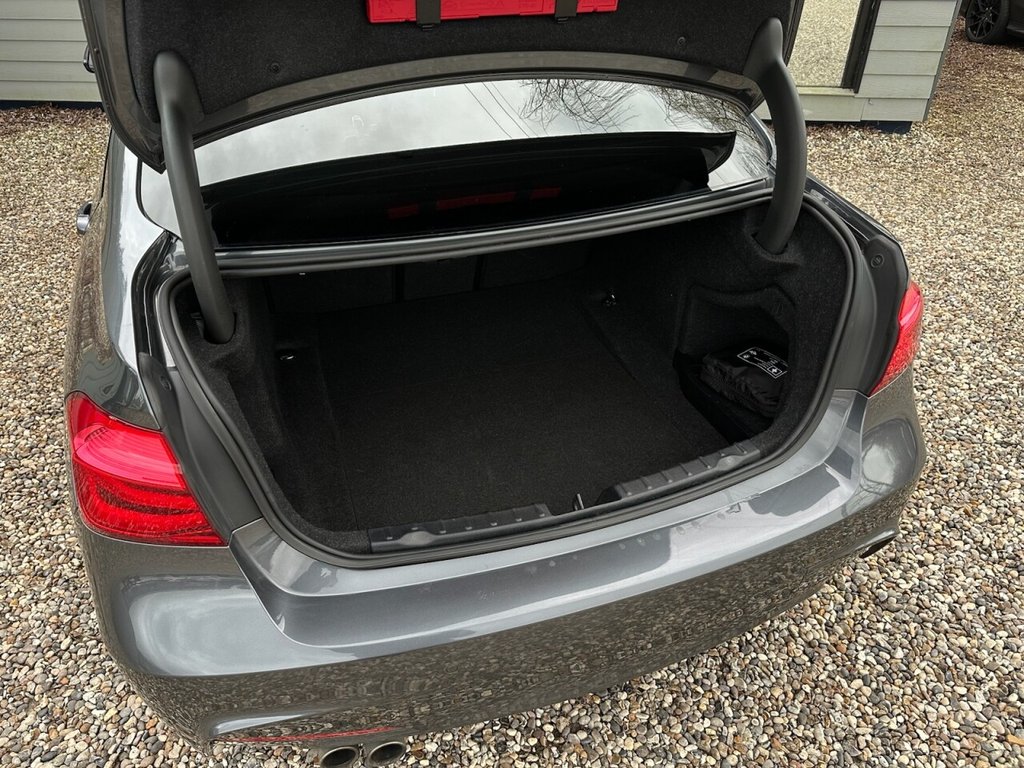 Used BMW 3 Series 2018 for sale - 77643079: Photo 16