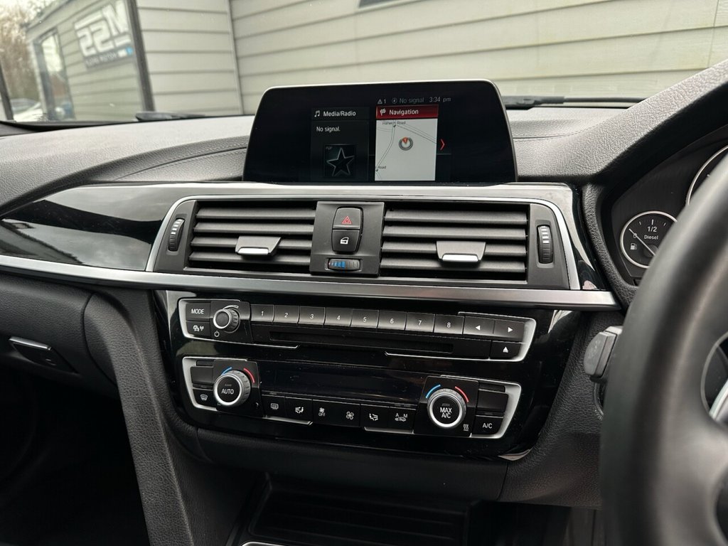 Used BMW 3 Series 2018 for sale - 77643079: Photo 22