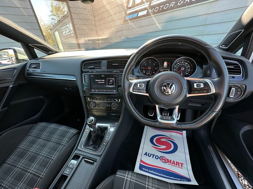 Used Volkswagen Golf 2014 for sale - 77765507: Photo 20