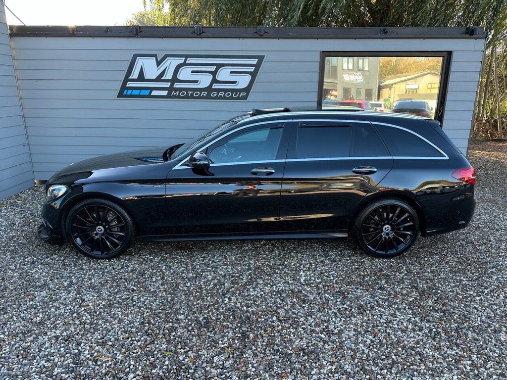 Used Mercedes-Benz C Class 2016 for sale - 76655429: Photo 3