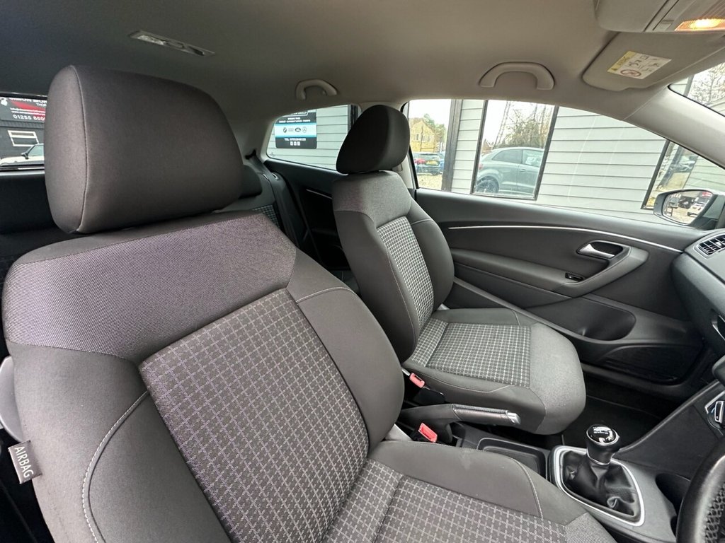 Used Volkswagen Polo 2015 for sale - 76883626: Photo 12