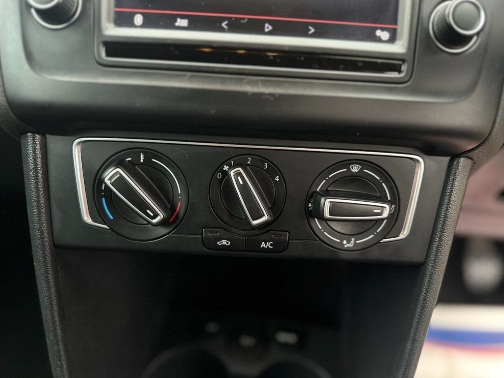 Used Volkswagen Polo 2015 for sale - 76883626: Photo 17