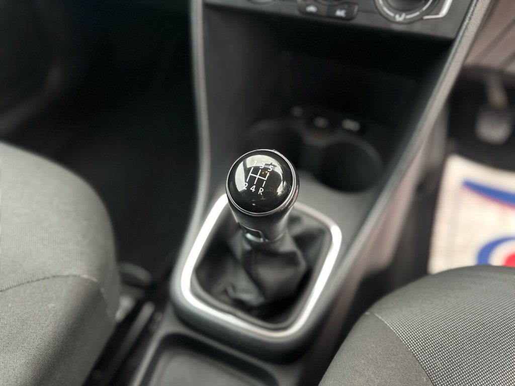 Used Volkswagen Polo 2015 for sale - 76883626: Photo 18