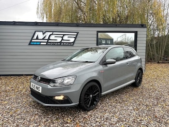 2015 (15) - 1.0 SE 3dr