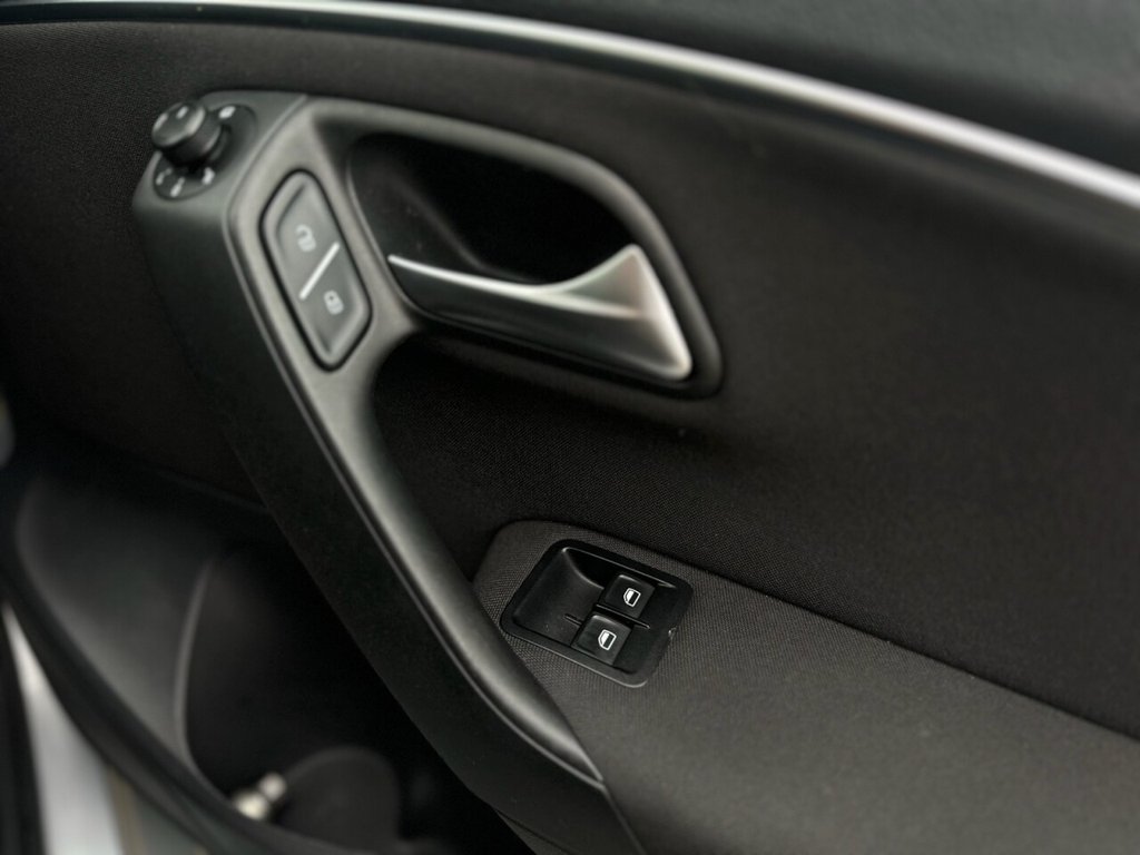 Used Volkswagen Polo 2015 for sale - 76883626: Photo 20