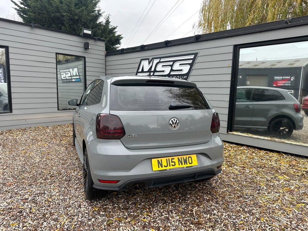 Used Volkswagen Polo 2015 for sale - 76883626: Photo 3