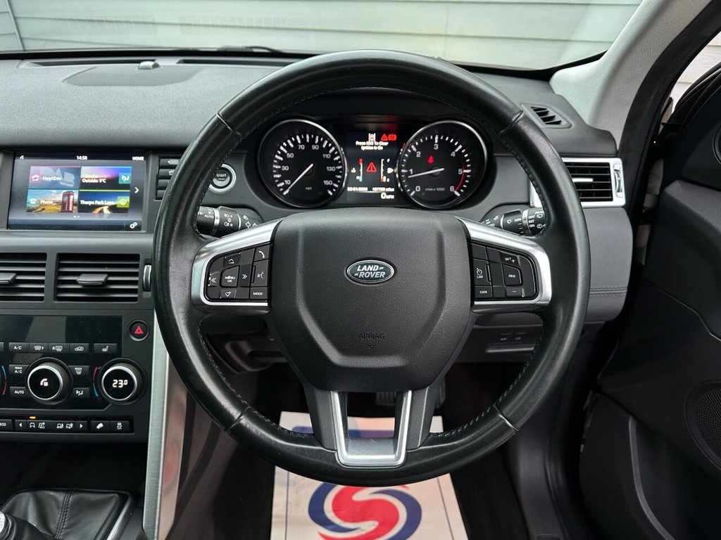 Used Land Rover Discovery Sport 2016 for sale - 77302409: Photo 22