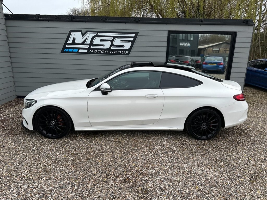 Used Mercedes-Benz C Class 2016 for sale - 77880290: Photo 2