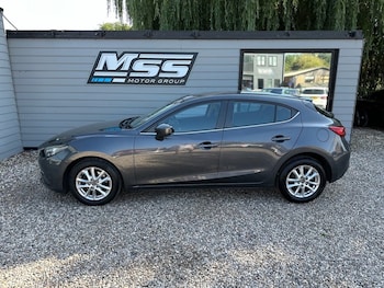 Used Mazda Mazda3 2015 for sale - 75630610: Photo